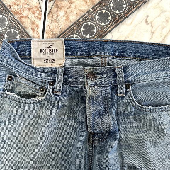 Hollister Light Wash Jeans W 31x L30 - Picture 3 of 7